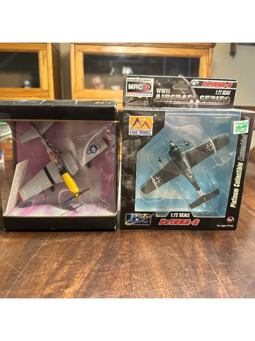 Maisto & Easy Model WWII Aircraft Collectible Models 1:72 Scale P-51 Mustang & F